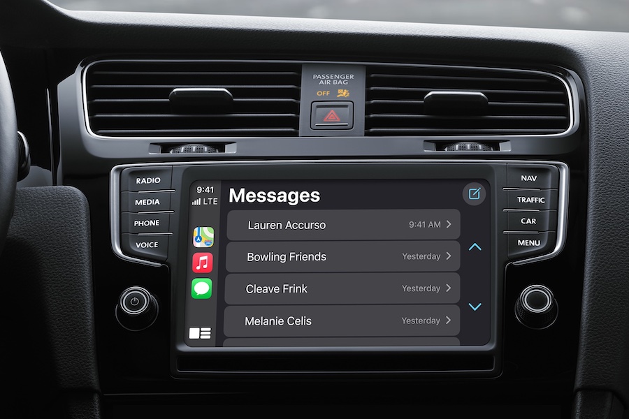 Apps that read texts out loud: Apple CarPlay is seamless for iPhone users